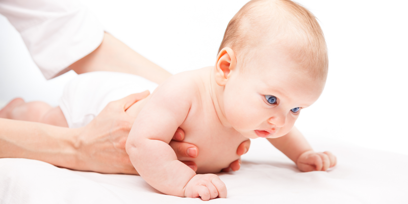 Neonato ipotonico: dalla Diagnosi di Ipotonia Neonatale al Supporto per i Genitori